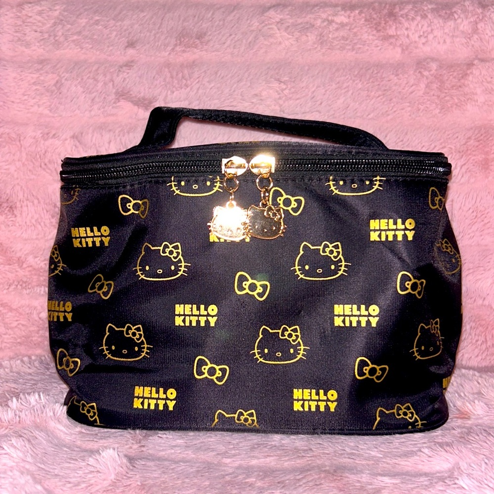 Sanrio Hello Kitty Black & Gold Makeup Bag Gold Face Ladies Cosmetic Train Case
